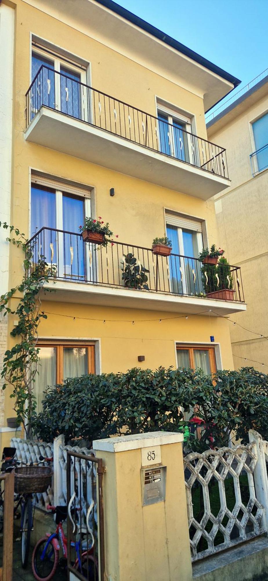 Summer Apartment ヴィアレッジョ エクステリア 写真